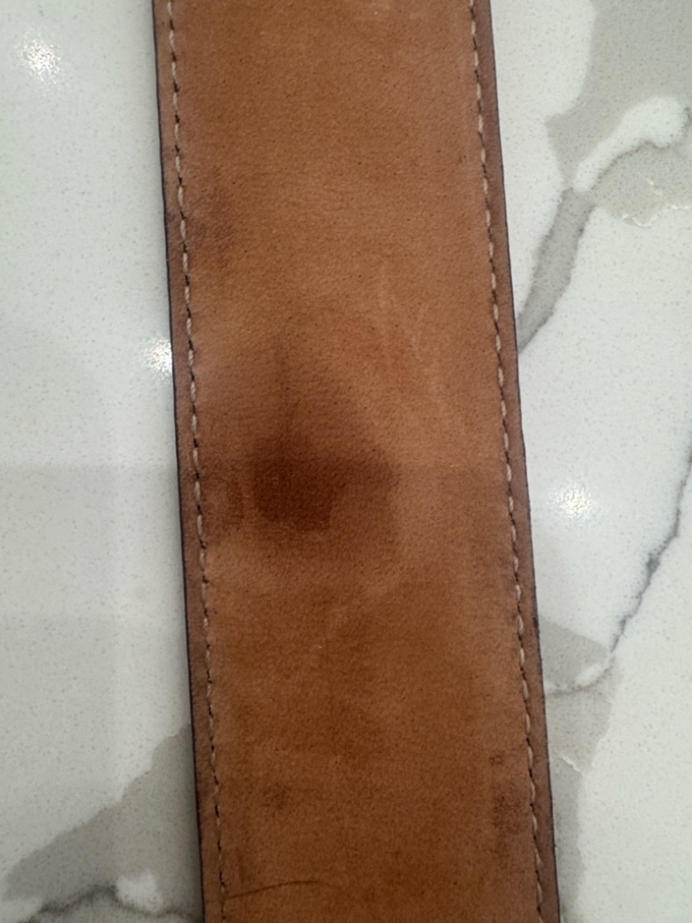 Gucci Black Leather Belt with Silver Interlocking G - Picture 8 of 10